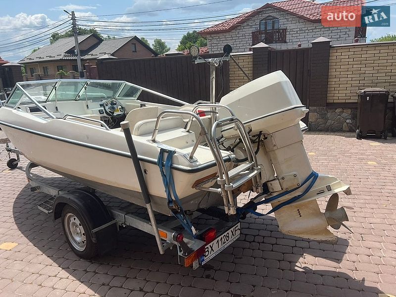 Катер Glastron SSV 1993 в Виннице