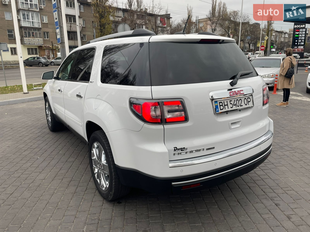 2016 GMC Acadia - мініатюра 3