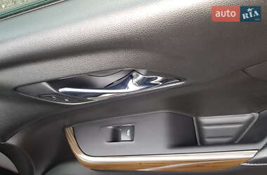 Внедорожник / Кроссовер GMC Acadia 2017 в 