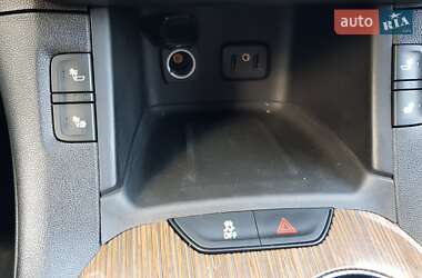 Внедорожник / Кроссовер GMC Acadia 2017 в 