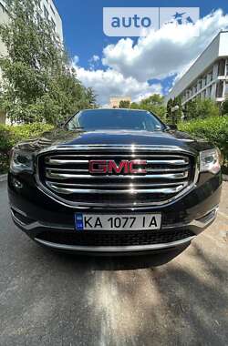 Позашляховик / Кросовер GMC Acadia 2017 в Києві