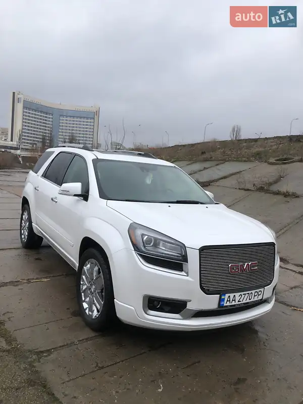 GMC Acadia 2016