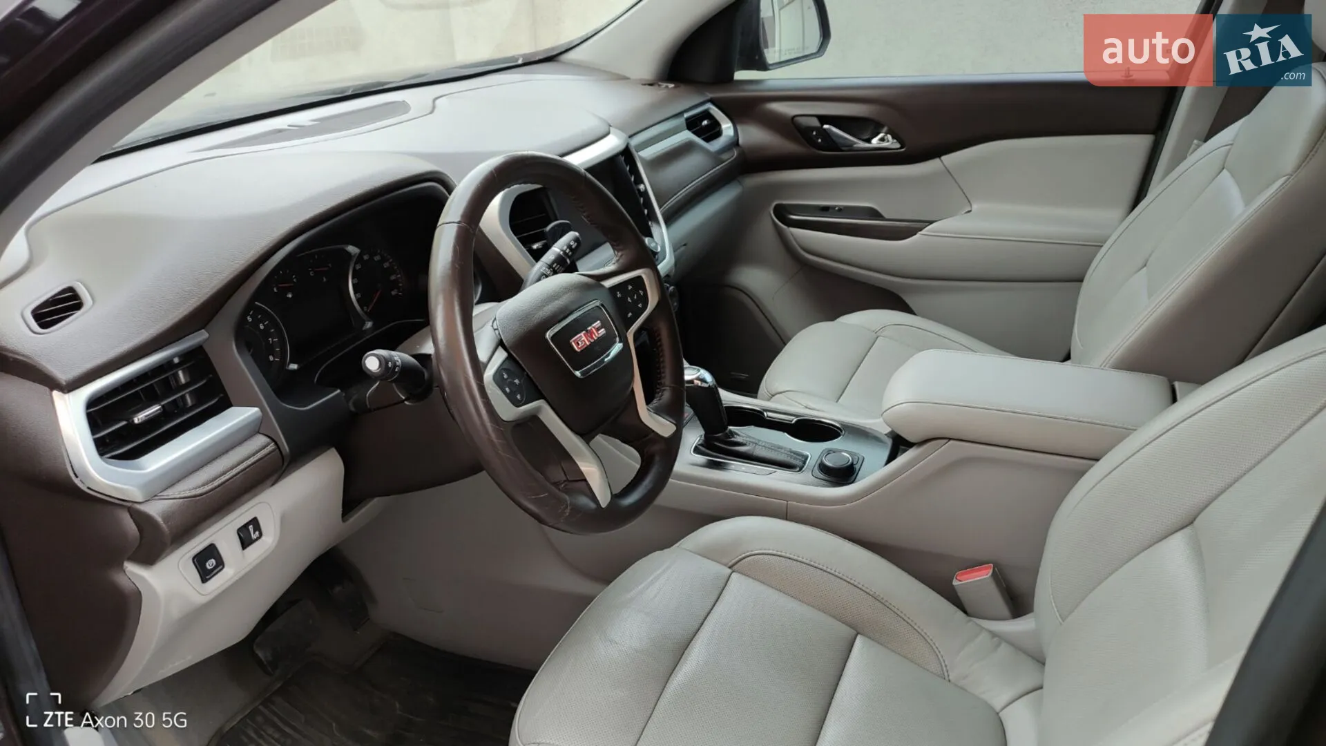 2017 GMC Acadia - мініатюра 29