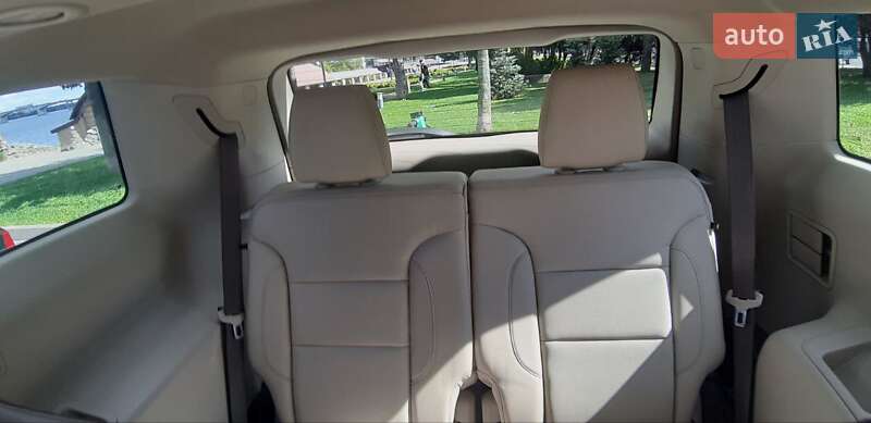 Позашляховик / Кросовер GMC Acadia 2016 в Дніпрі