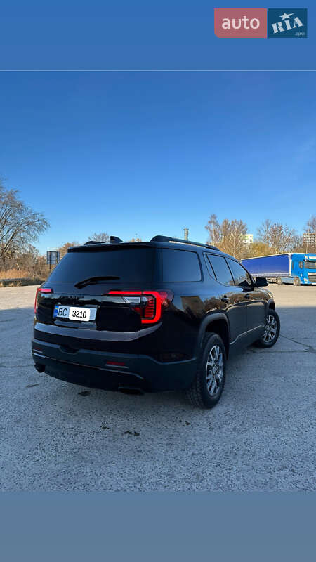 Внедорожник / Кроссовер GMC Acadia 2019 в Львове