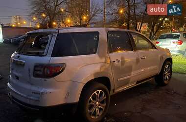 Позашляховик / Кросовер GMC Acadia 2016 в 