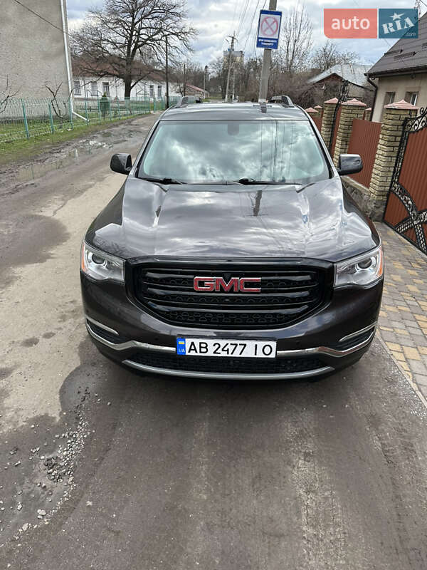 GMC Acadia 2017