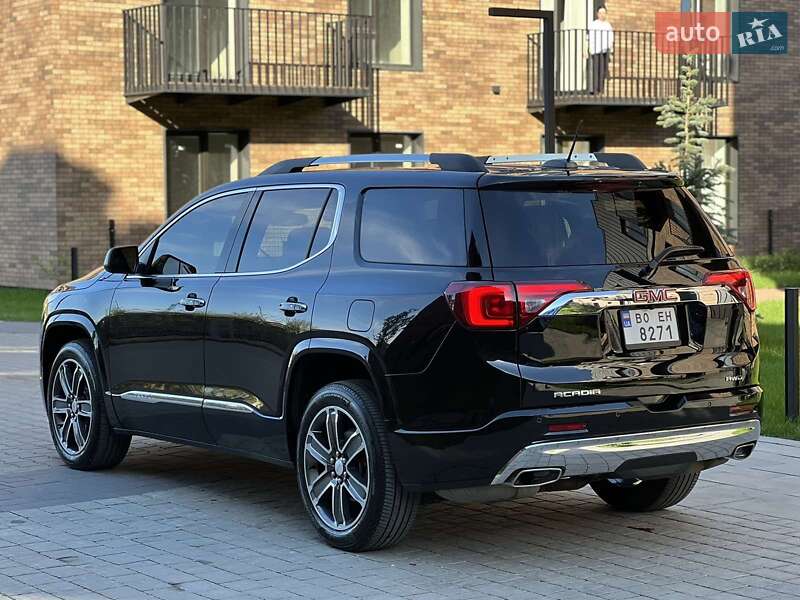 Позашляховик / Кросовер GMC Acadia 2016 в Тернополі