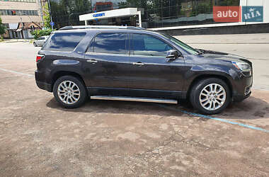 Внедорожник / Кроссовер GMC Acadia 2015 в 