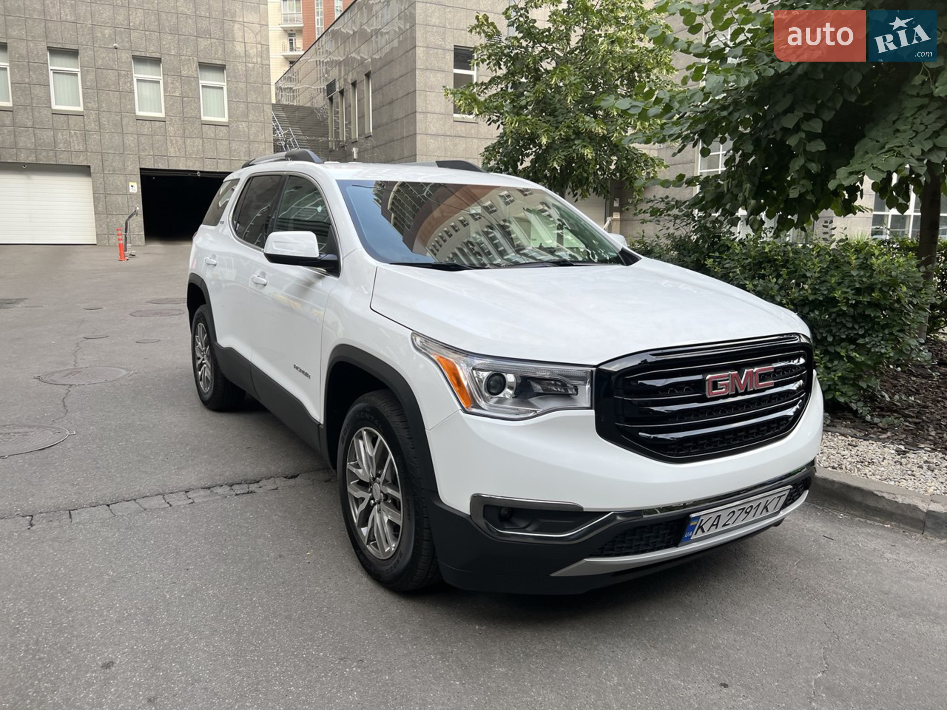 2019 GMC Acadia - мініатюра 2