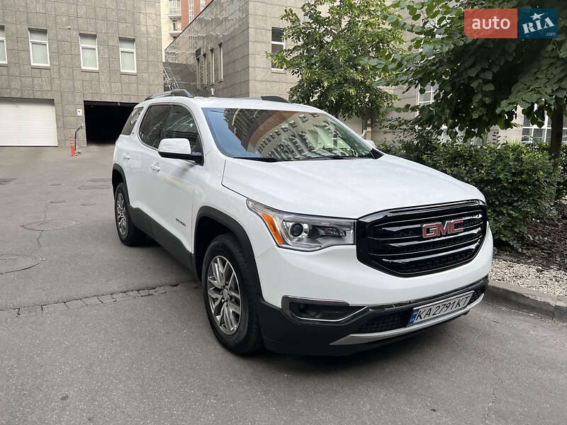Внедорожник / Кроссовер GMC Acadia 2019 в Киеве