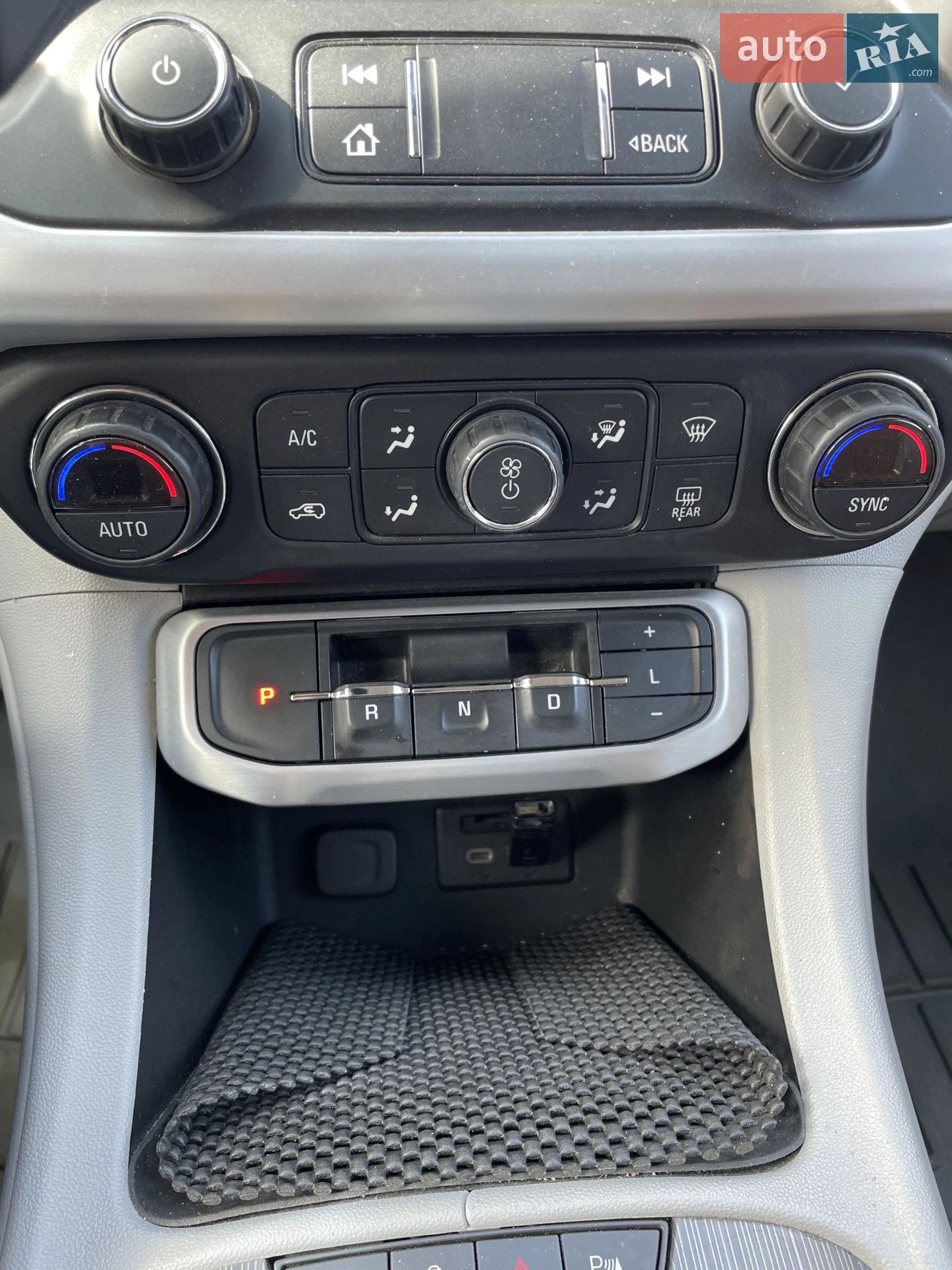 2020 GMC Acadia - мініатюра 18