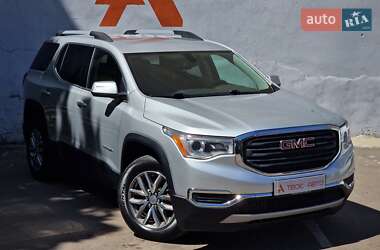 Внедорожник / Кроссовер GMC Acadia 2019 в 