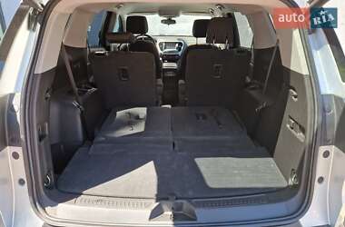 Внедорожник / Кроссовер GMC Acadia 2019 в 