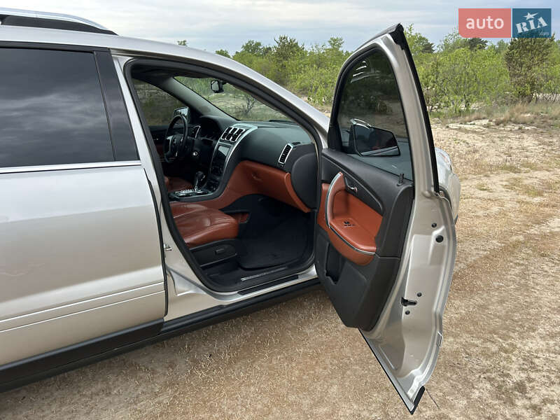 Внедорожник / Кроссовер GMC Acadia 2007 в Киеве фото 10 Внедорожник / Кроссовер GMC Acadia 2007 в Киеве