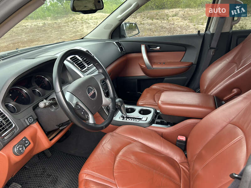Внедорожник / Кроссовер GMC Acadia 2007 в Киеве фото 19 Внедорожник / Кроссовер GMC Acadia 2007 в Киеве