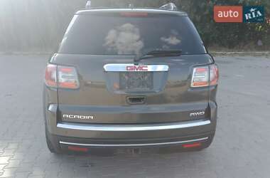 Внедорожник / Кроссовер GMC Acadia 2013 в 