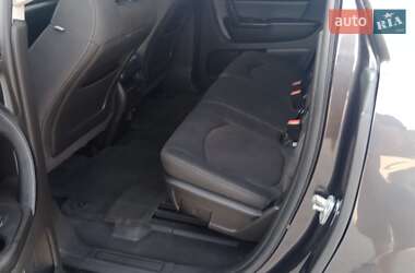 Внедорожник / Кроссовер GMC Acadia 2013 в 