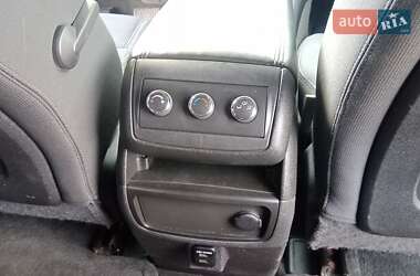 Внедорожник / Кроссовер GMC Acadia 2013 в 