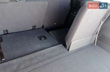 Внедорожник / Кроссовер GMC Acadia 2013 в 