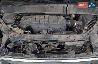 Внедорожник / Кроссовер GMC Acadia 2013 в 