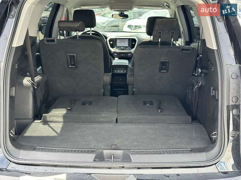 Позашляховик / Кросовер GMC Acadia 2019 в Києві фото 37 Позашляховик / Кросовер GMC Acadia 2019 в Києві