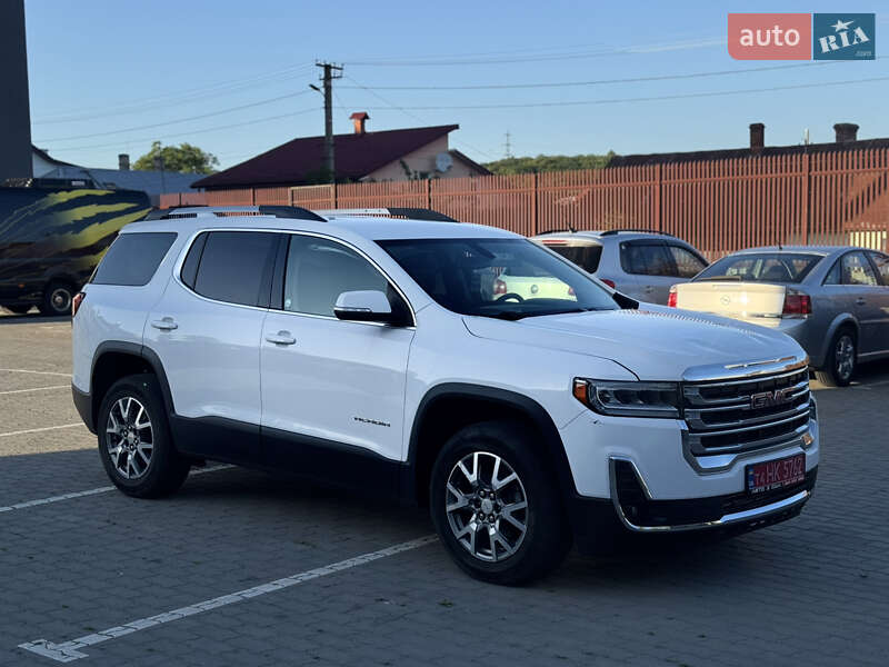 GMC Acadia 2020