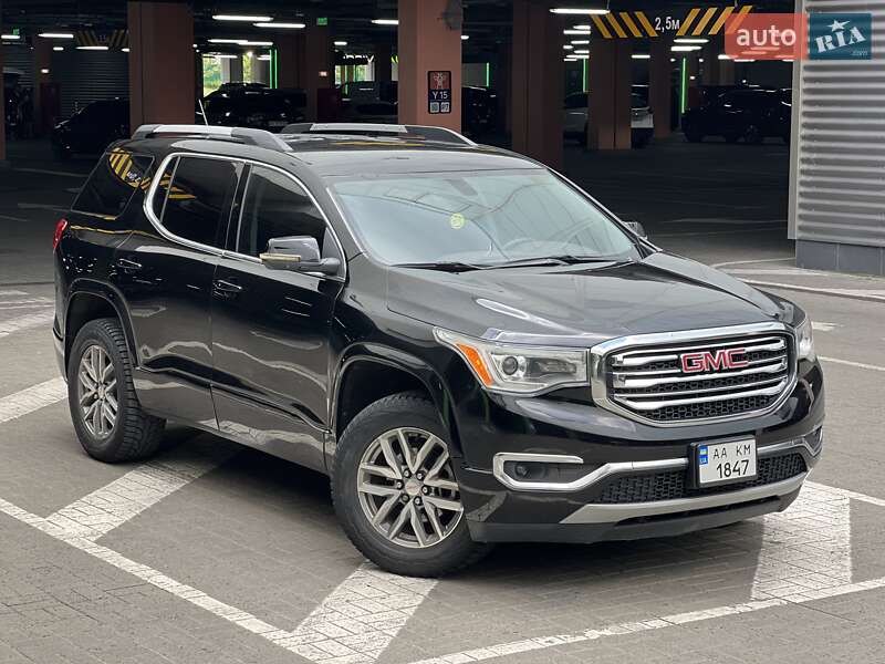 GMC Acadia 2016