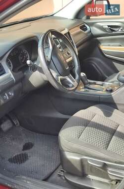 Позашляховик / Кросовер GMC Acadia 2017 в 