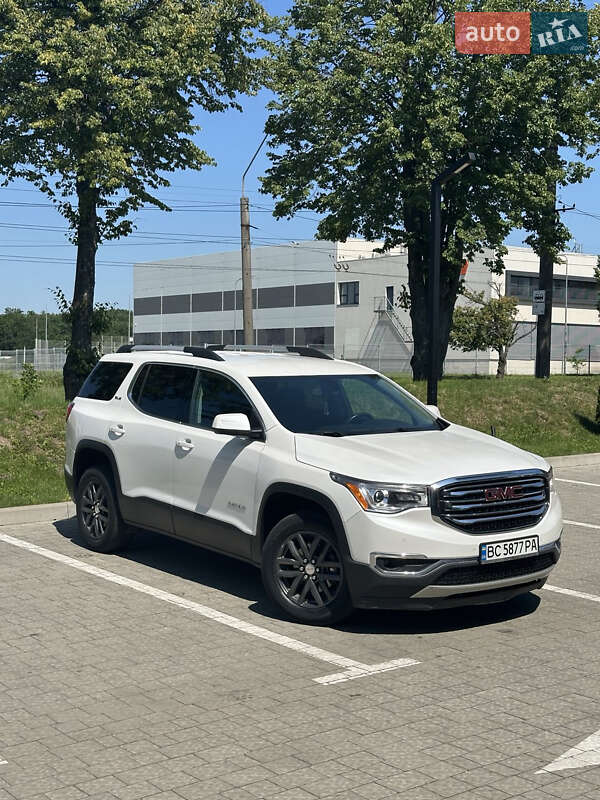 GMC Acadia 2018