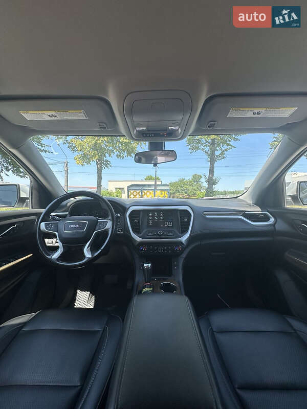 Внедорожник / Кроссовер GMC Acadia 2018 в Львове фото 9 Внедорожник / Кроссовер GMC Acadia 2018 в Львове