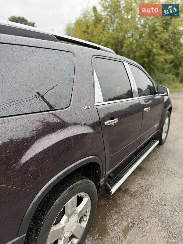 Внедорожник / Кроссовер GMC Acadia 2008 в Киеве