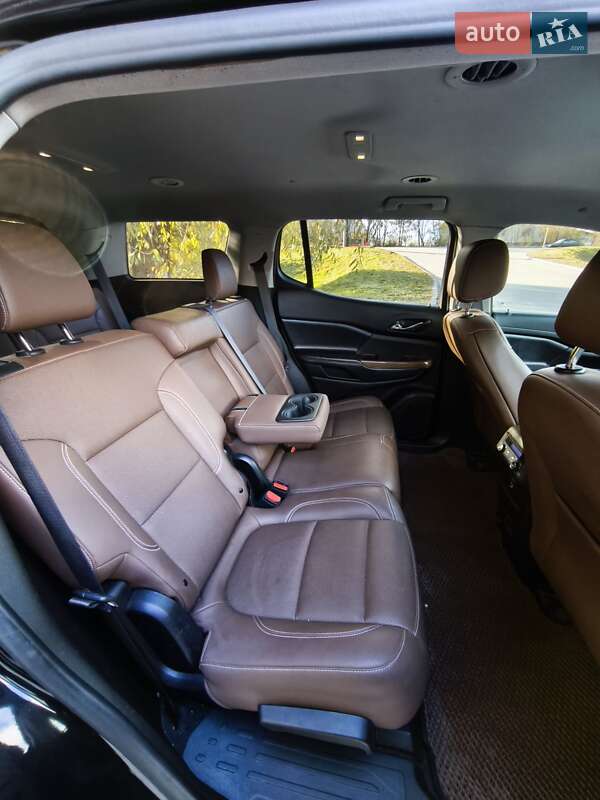 GMC Acadia 2019