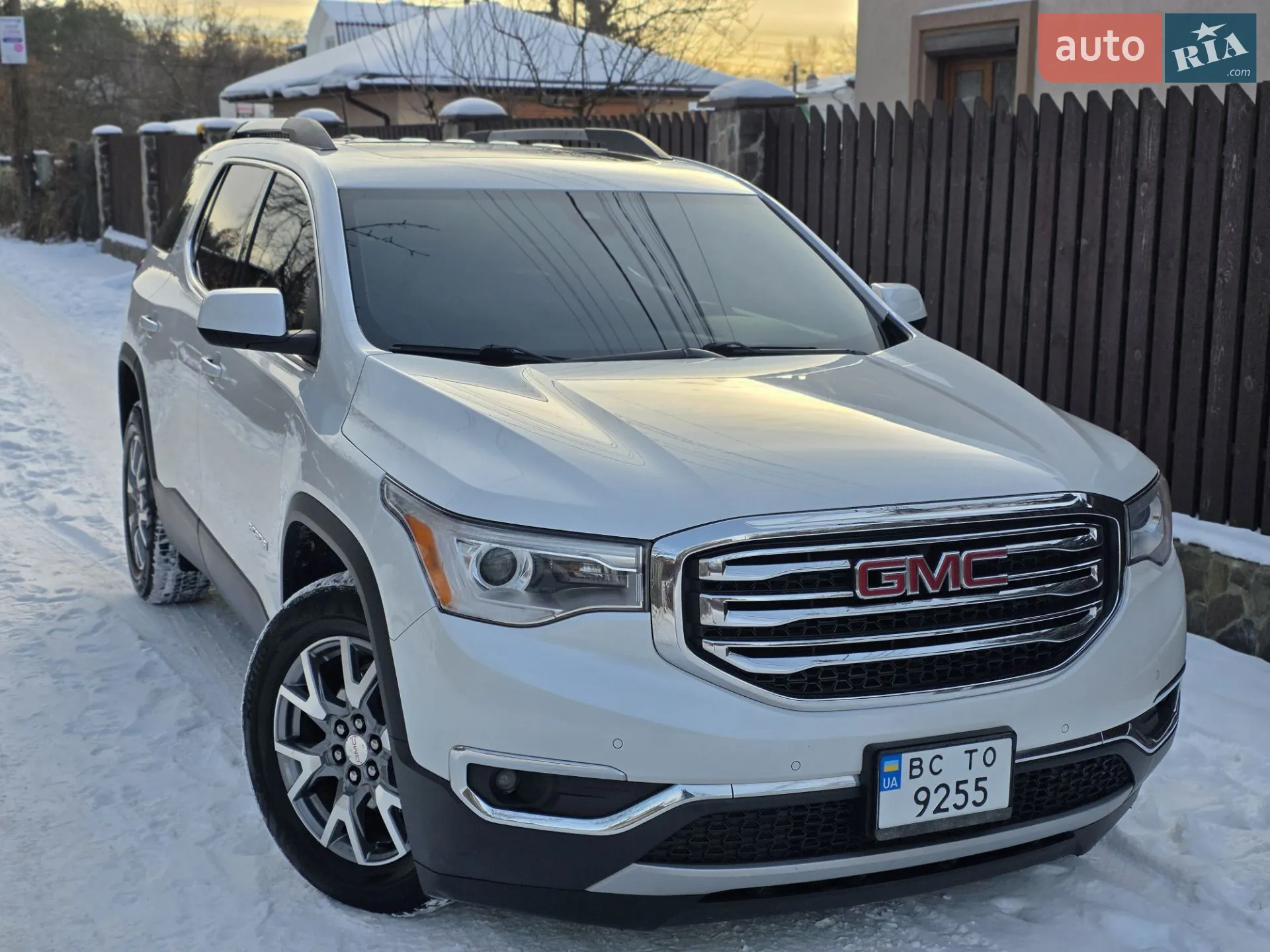 2016 GMC Acadia - мініатюра 3