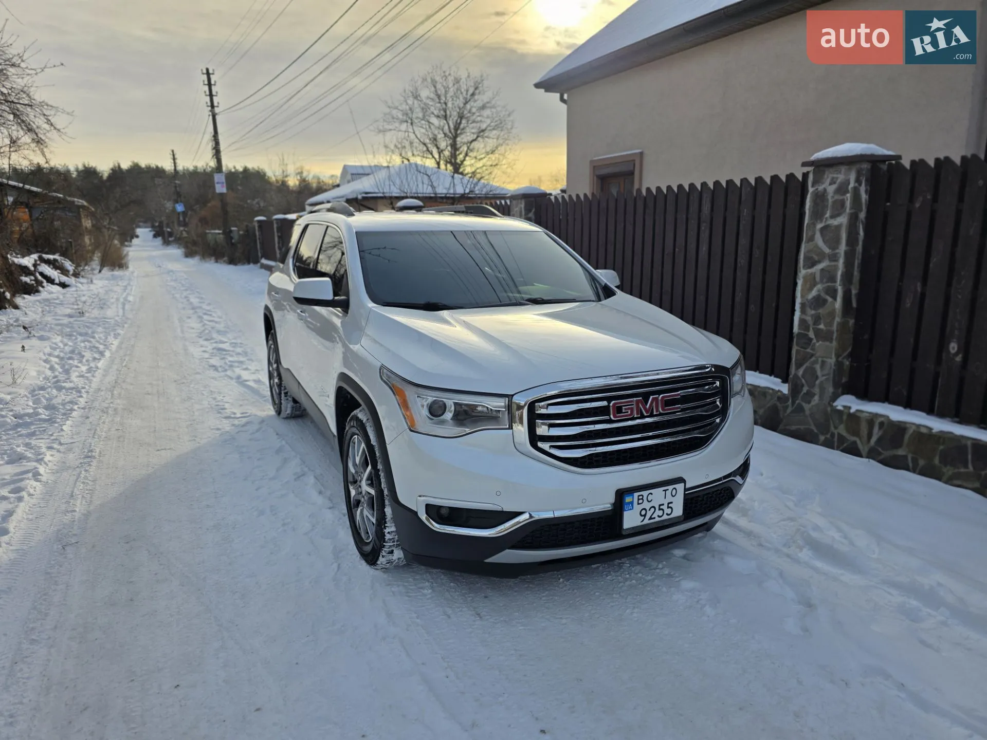 2016 GMC Acadia - мініатюра 2