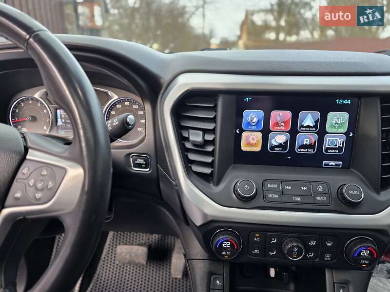 Внедорожник / Кроссовер GMC Acadia 2016 в Киеве фото 15 Внедорожник / Кроссовер GMC Acadia 2016 в Киеве