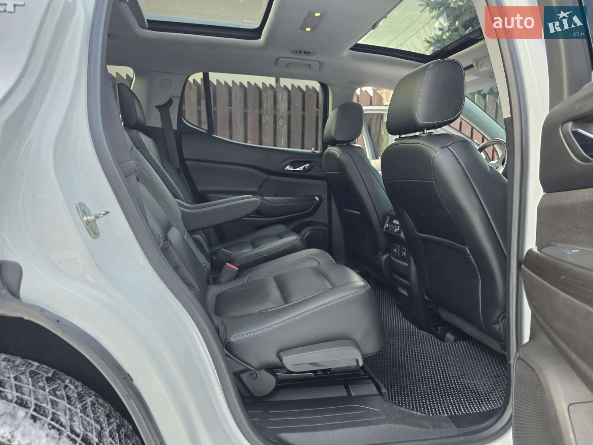 2016 GMC Acadia - мініатюра 29
