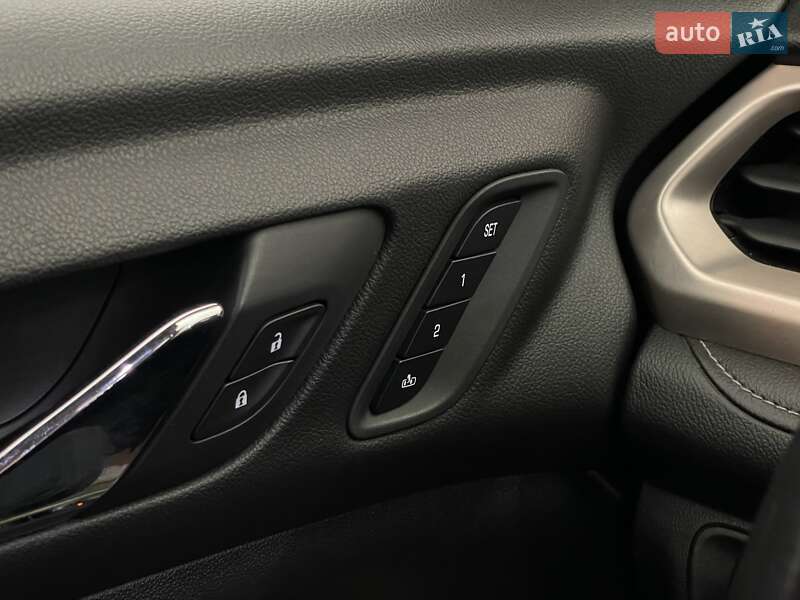 Внедорожник / Кроссовер GMC Acadia 2018 в Киеве