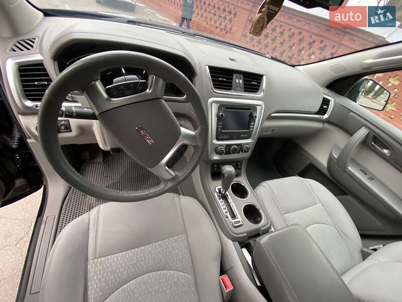 Внедорожник / Кроссовер GMC Acadia 2015 в Ивано-Франковске фото 11 Внедорожник / Кроссовер GMC Acadia 2015 в Ивано-Франковске