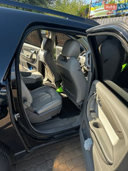 Позашляховик / Кросовер GMC Acadia 2017 в Кривому Розі