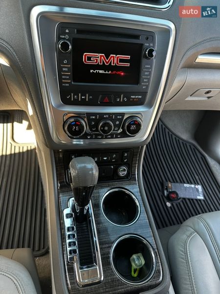 Позашляховик / Кросовер GMC Acadia 2017 в Кривому Розі