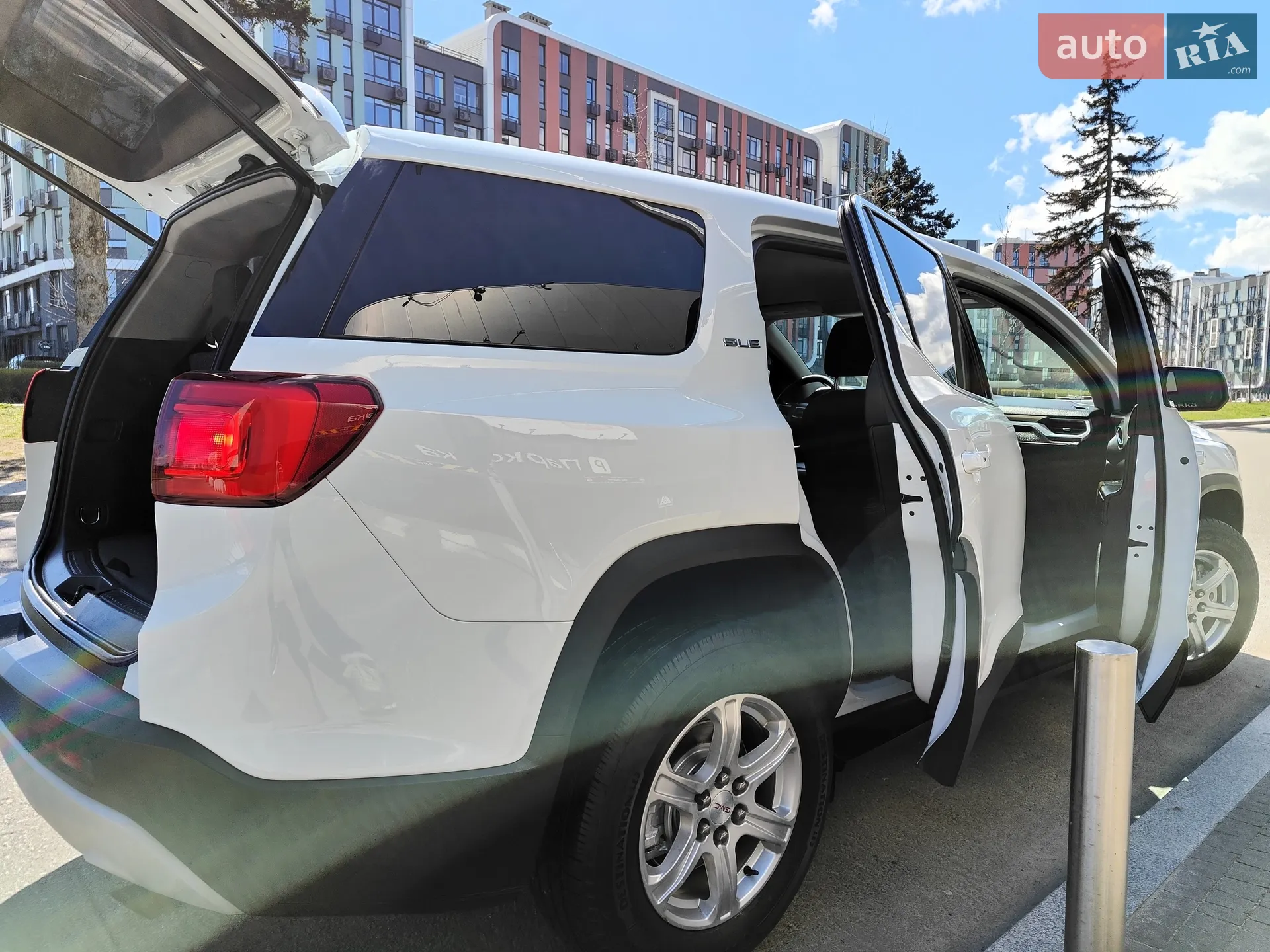 2017 GMC Acadia - мініатюра 23
