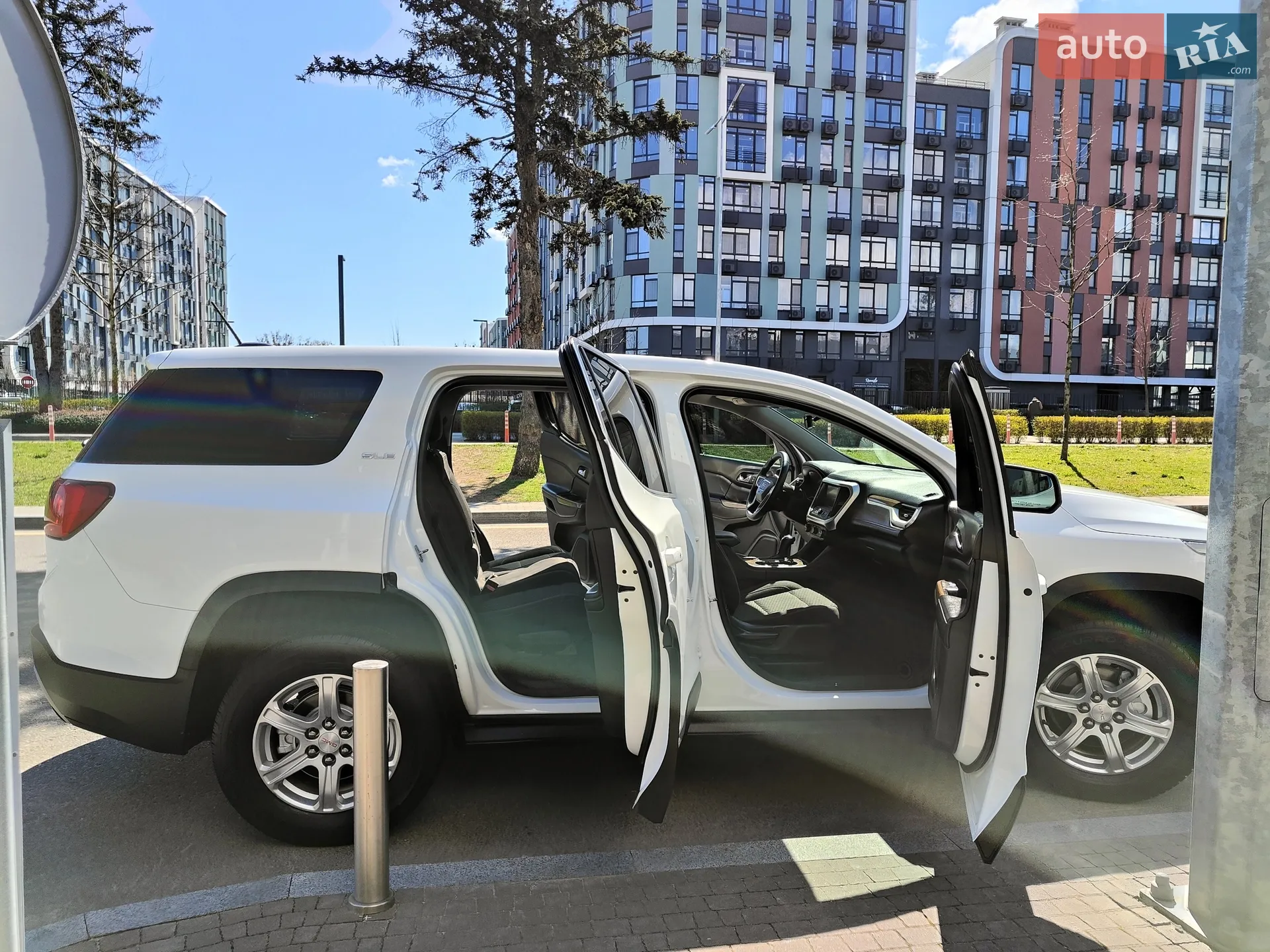 2017 GMC Acadia - мініатюра 27