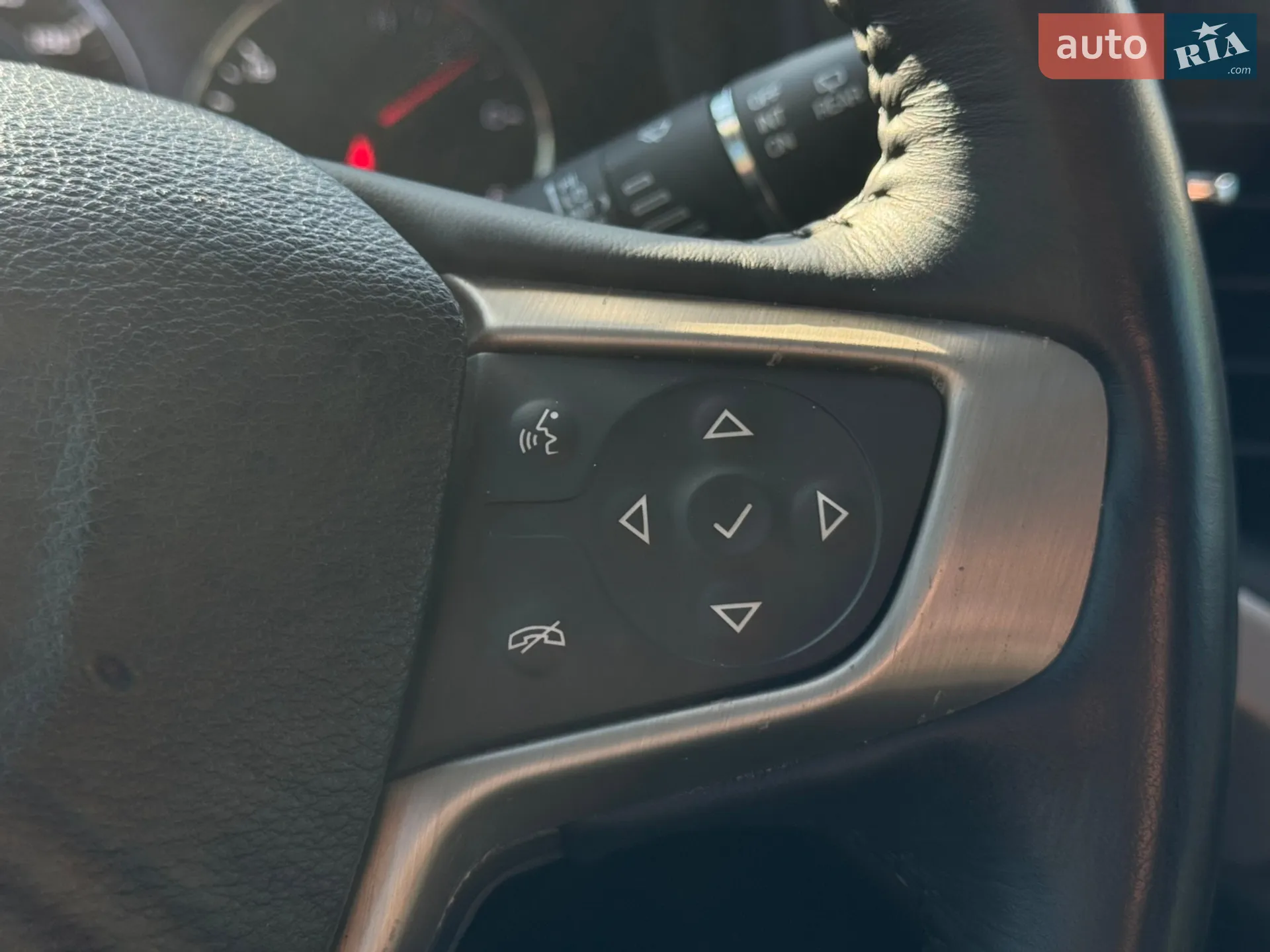 2017 GMC Acadia - мініатюра 31