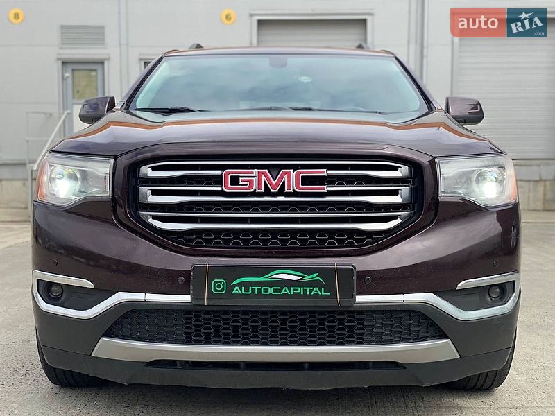 Позашляховик / Кросовер GMC Acadia 2016 в Києві