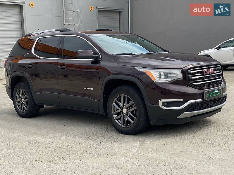 Позашляховик / Кросовер GMC Acadia 2016 в Києві