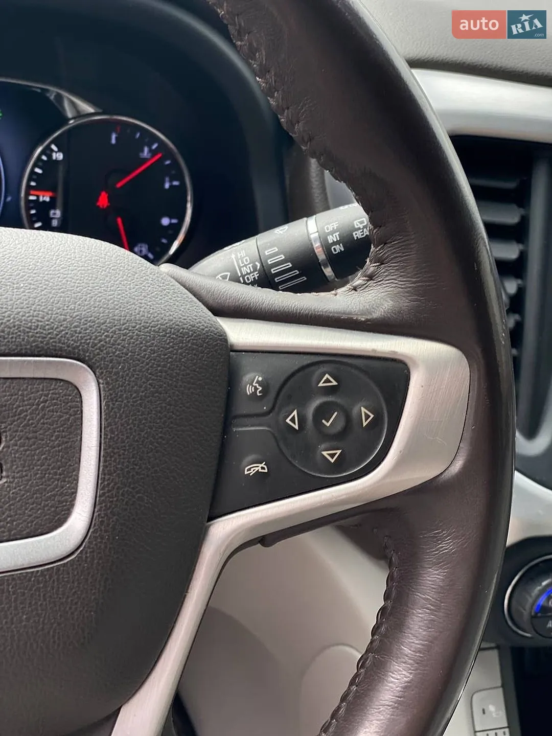 2016 GMC Acadia - мініатюра 30