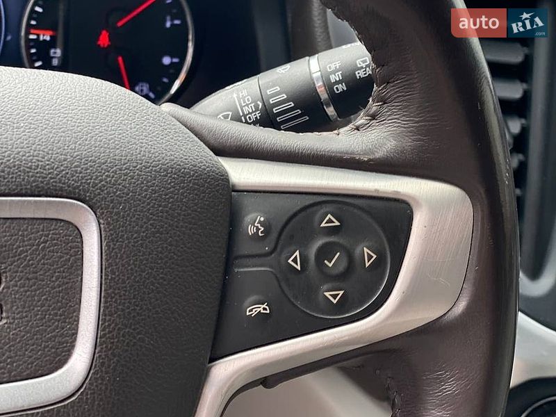 Позашляховик / Кросовер GMC Acadia 2016 в Києві