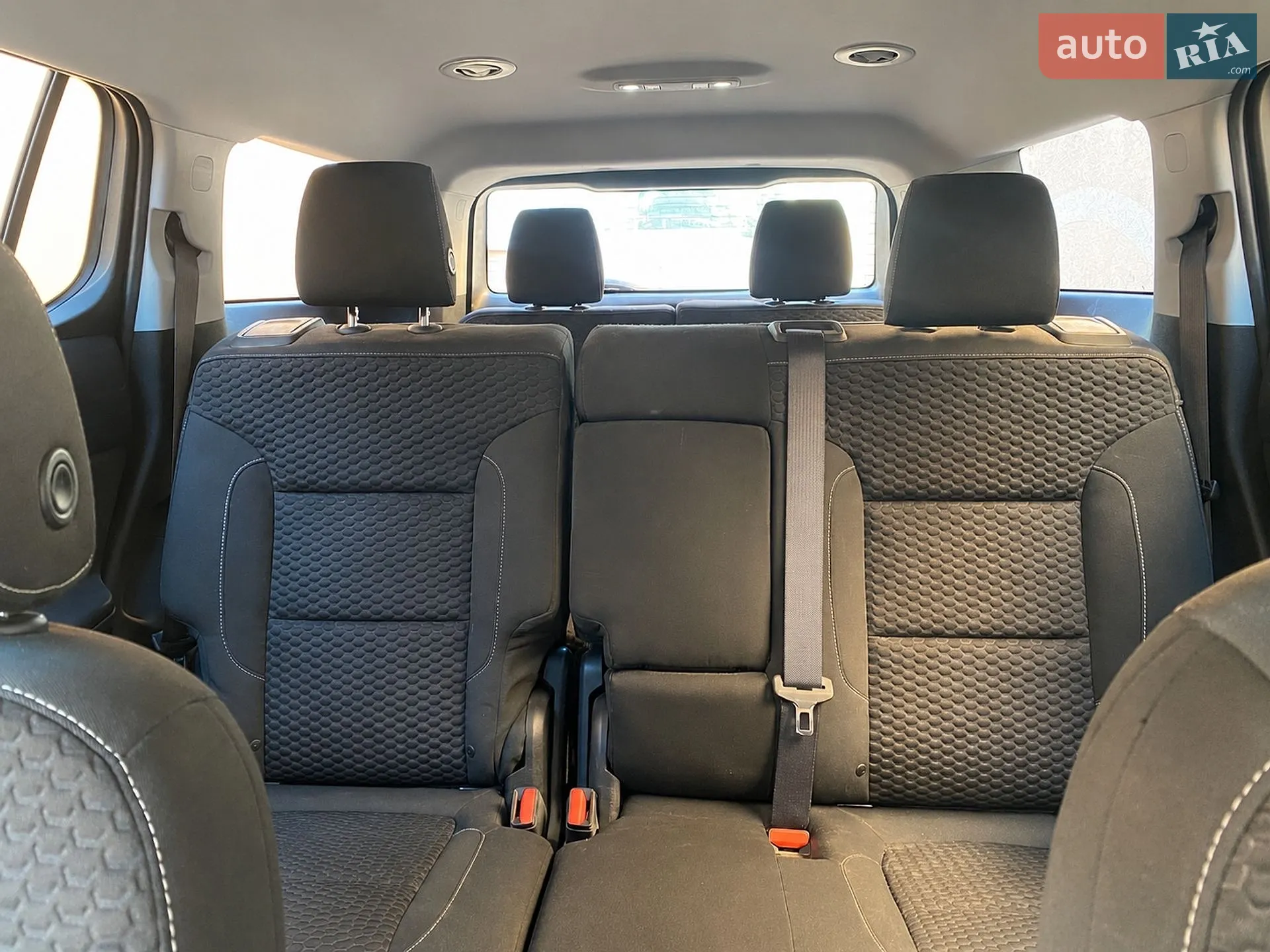 2016 GMC Acadia - мініатюра 8