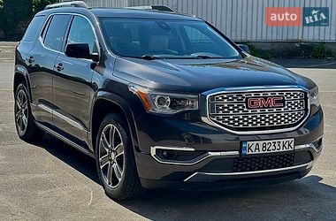 Позашляховик / Кросовер GMC Acadia 2017 в Києві